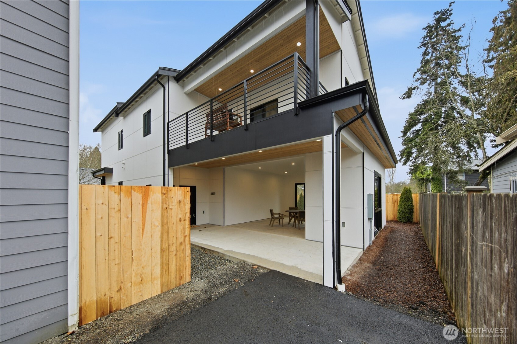 8439 47th Avenue S, Seattle, WA 98188