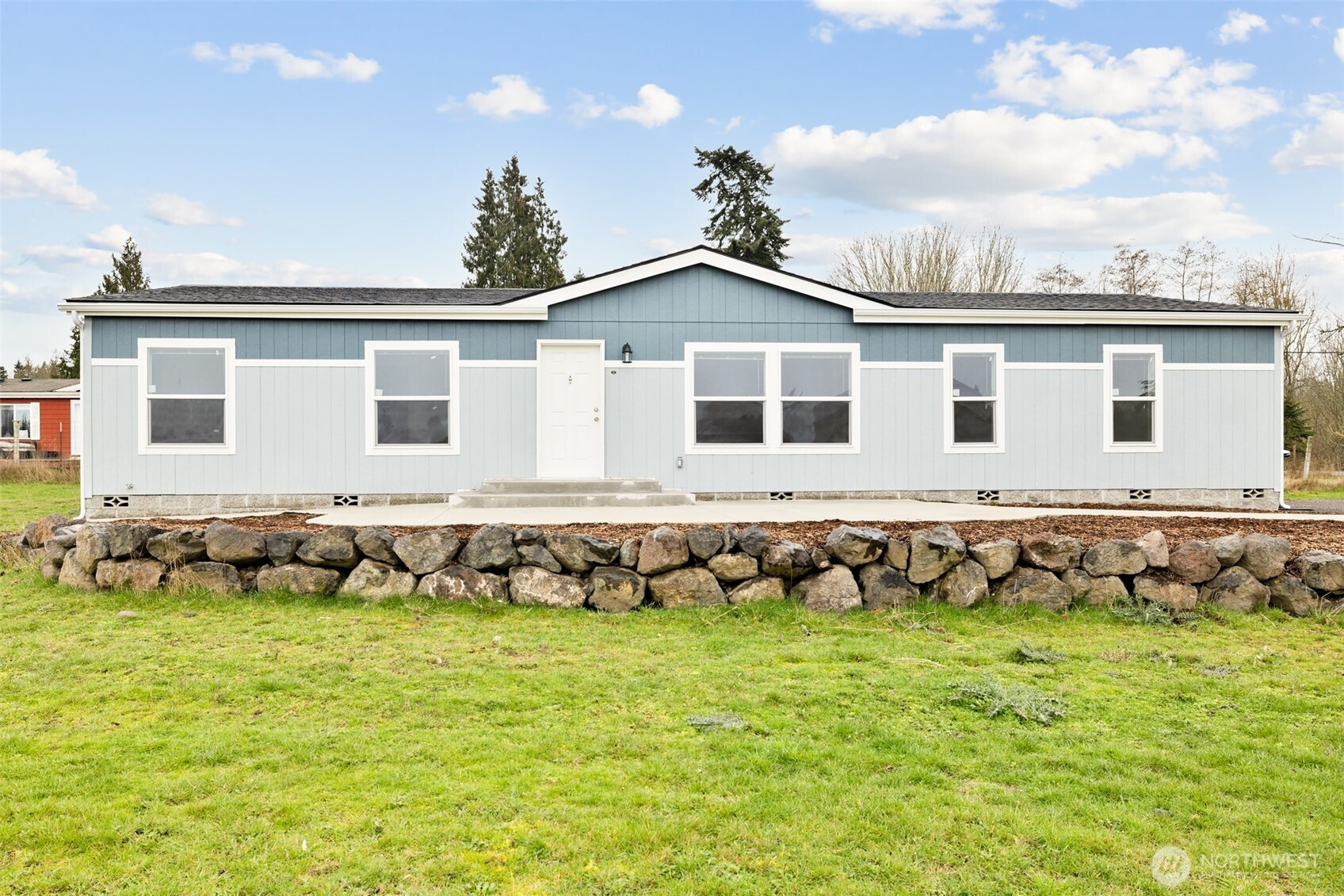 591 N Lees Creek, Port Angeles, WA 98362