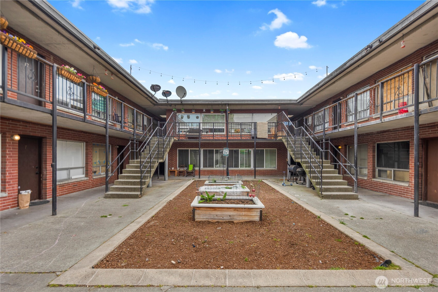 748 S Cloverdale Street, Seattle, WA 98108