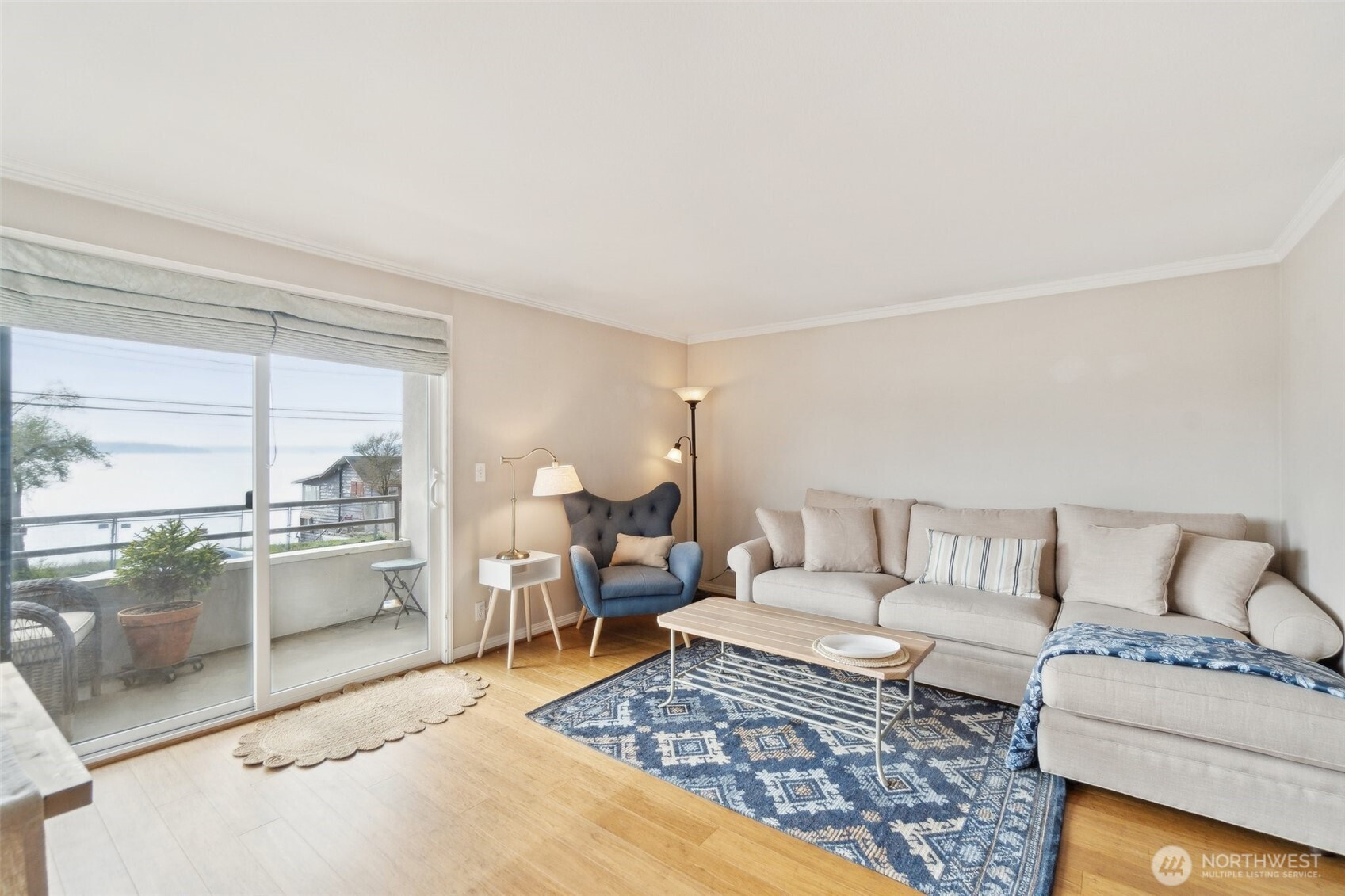 4222 Beach Drive SW, Seattle, WA 98116