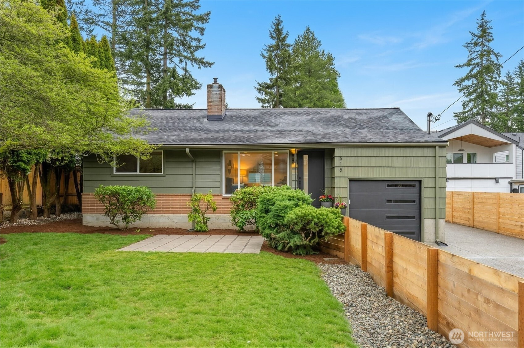 515 NE 123rd Street, Seattle, WA 98125