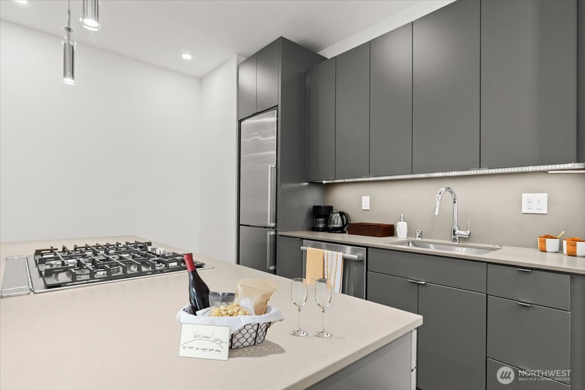 2009 S Norman, Seattle, WA 98144