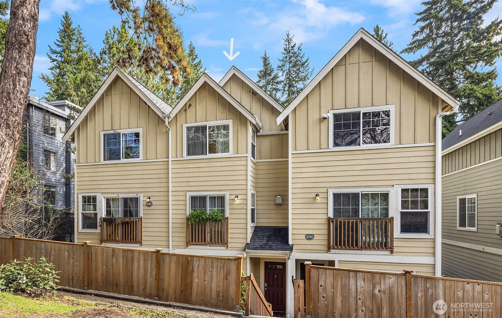 13726 Midvale Avenue N, Seattle, WA 98133