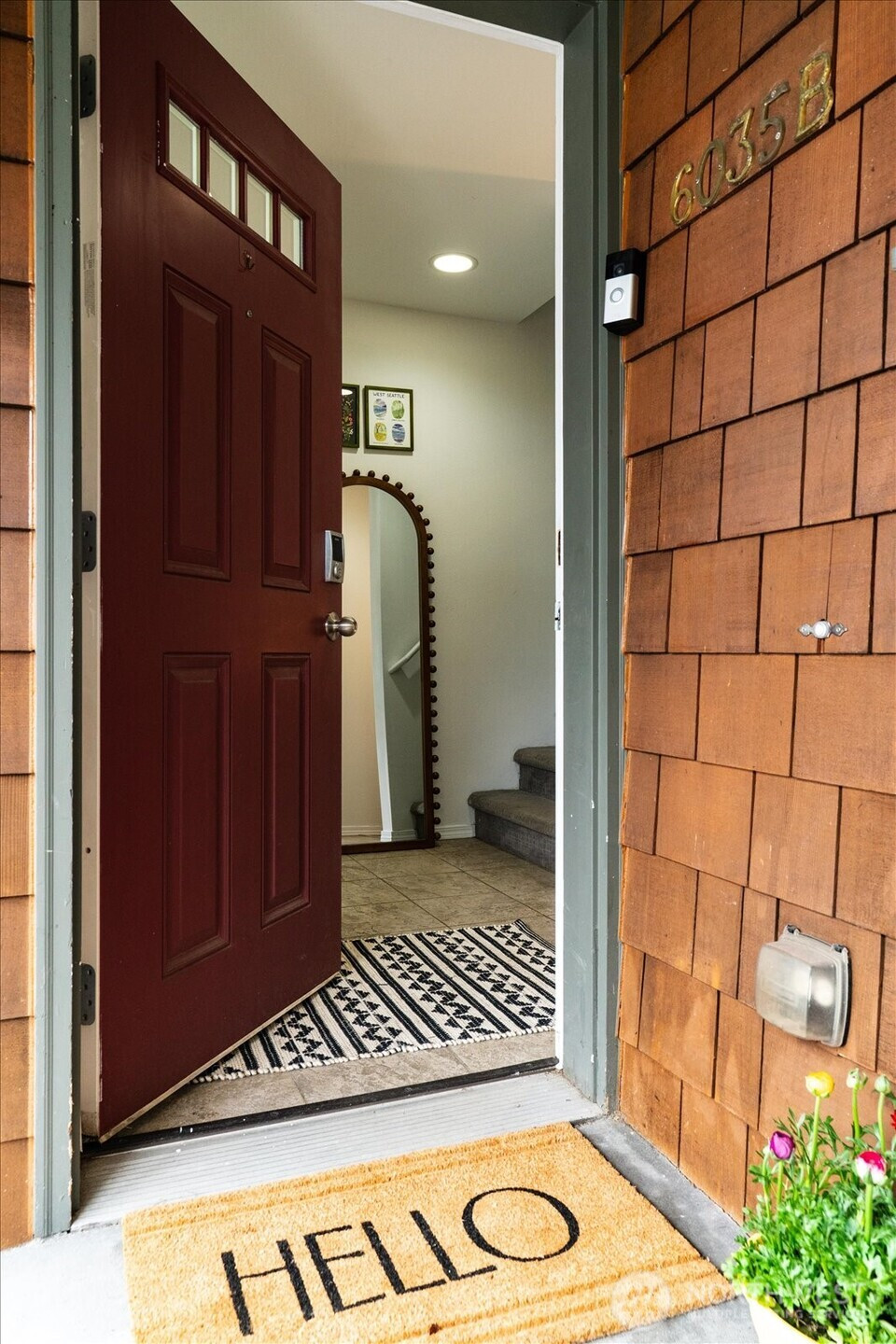 6035 Fauntleroy Way SW, Seattle, WA 98136