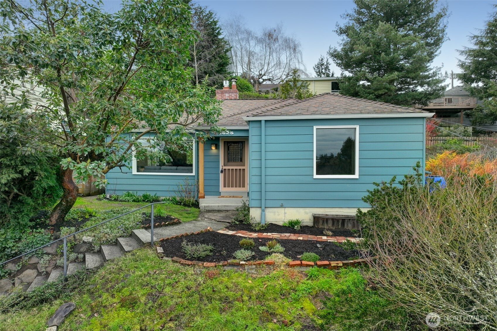 3625 36th Avenue W, Seattle, WA 98199