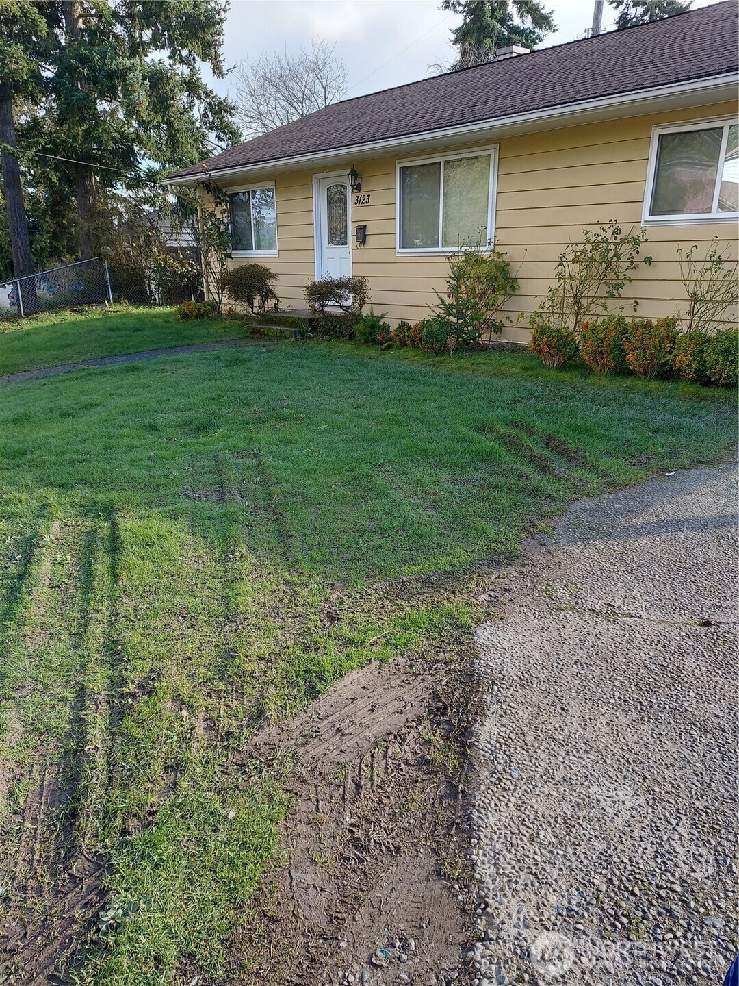 3123 SW Barton Street, Seattle, WA 98126