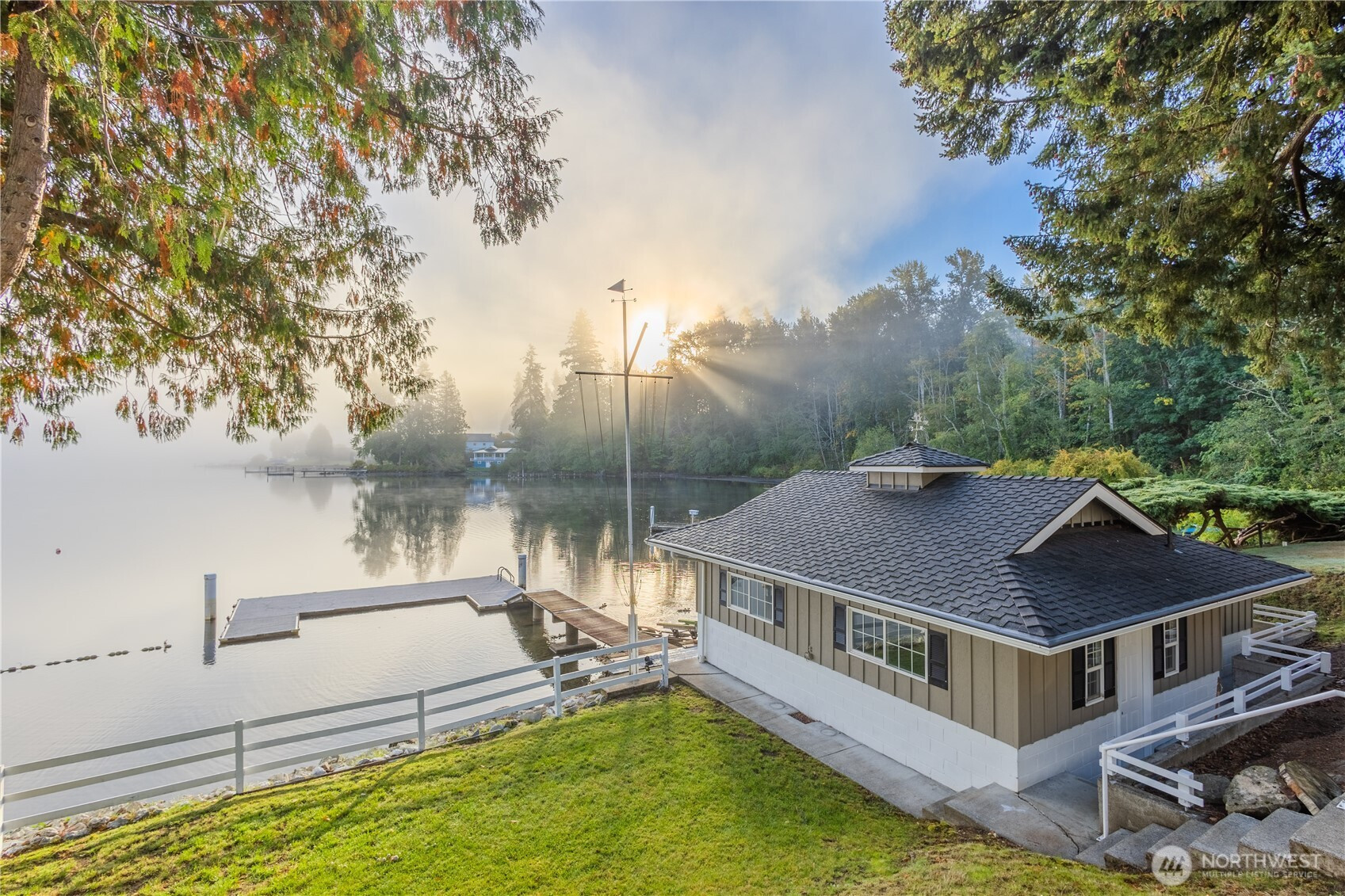 1608 Euclid Avenue, Bellingham, WA 98229