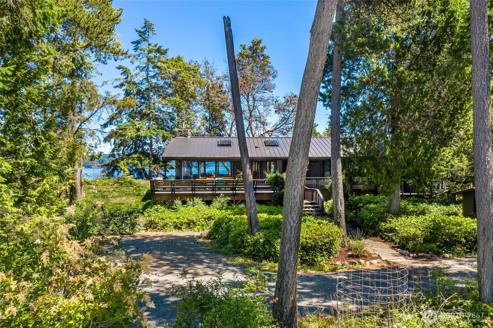 512 Broken Point Road, Shaw Island, WA 98286