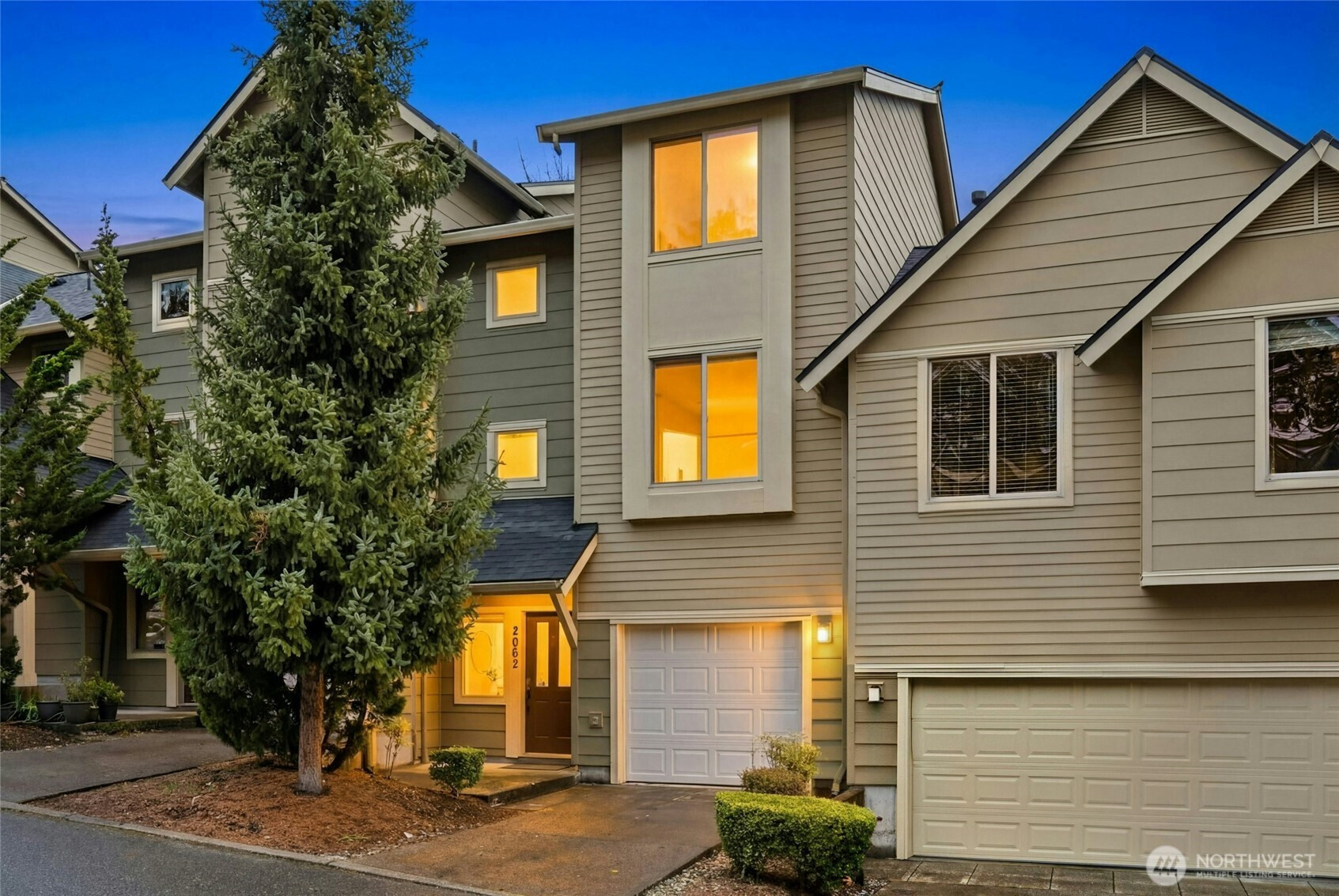 2062 NW Boulder Way Drive, Issaquah, WA 98027