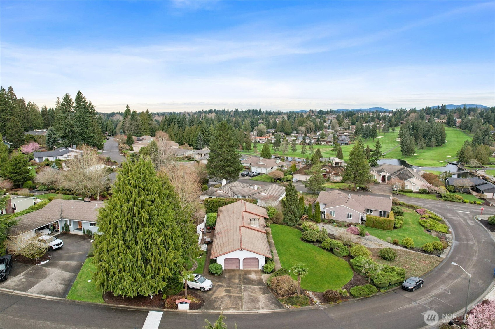 13710 SE 251st Place, Kent, WA 98042