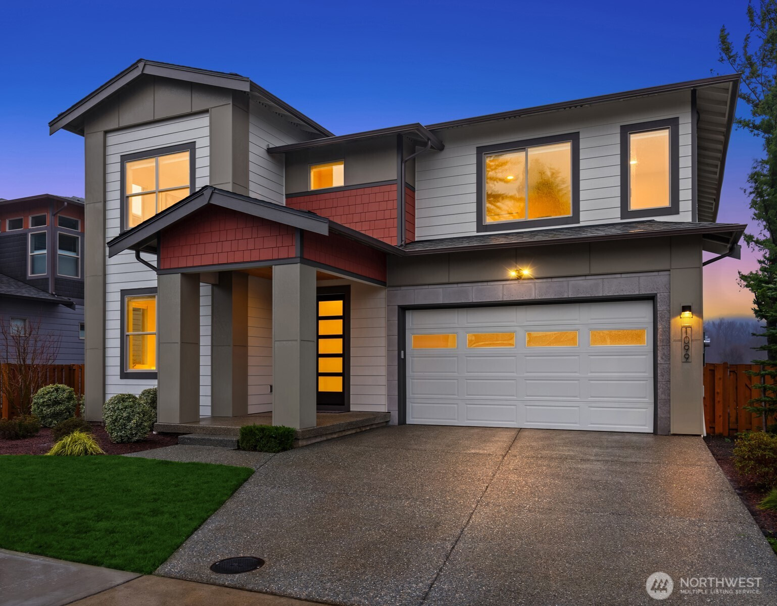 1099 SE 14th Place, North Bend, WA 98045