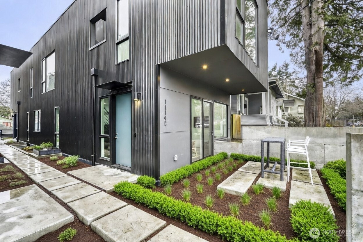 1114 26th Avenue, Seattle, WA 98122