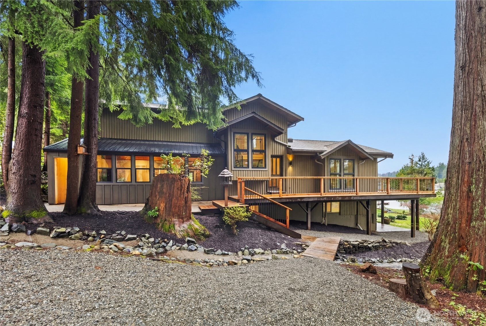 1311 SW Lake Roesiger Road, Snohomish, WA 98290
