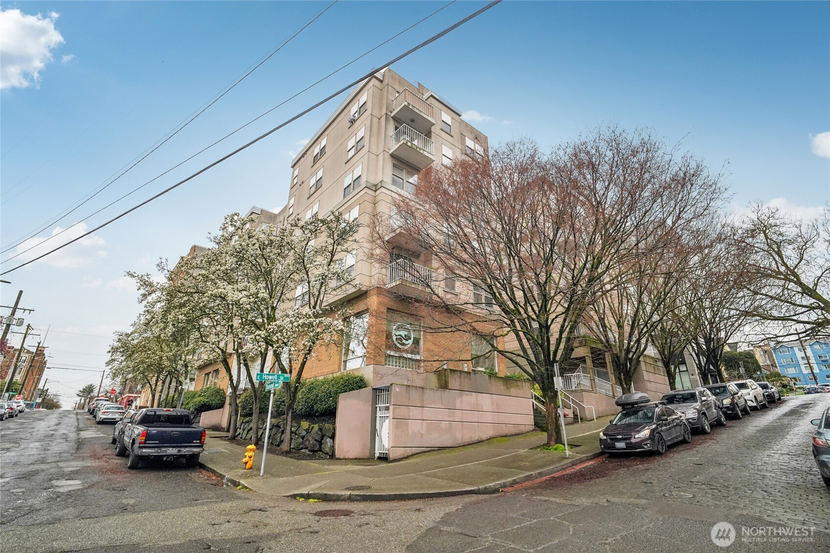506 E Howell Street, Seattle, WA 98122