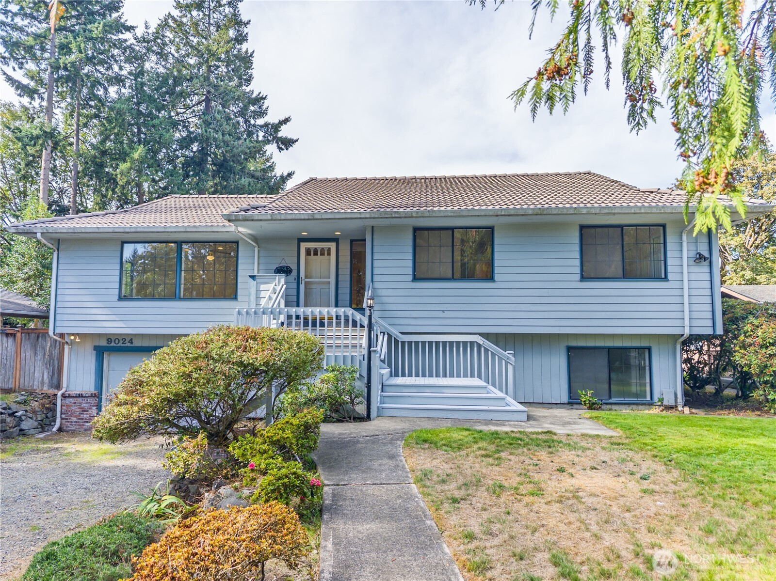 9024 Waverly Drive SW, Lakewood, WA 98499