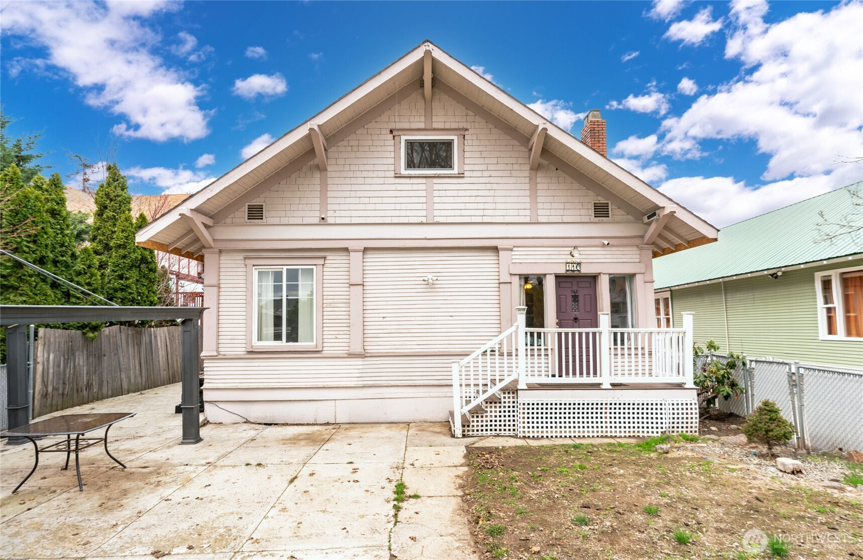 110 N Delaware Avenue, Wenatchee, WA 98801