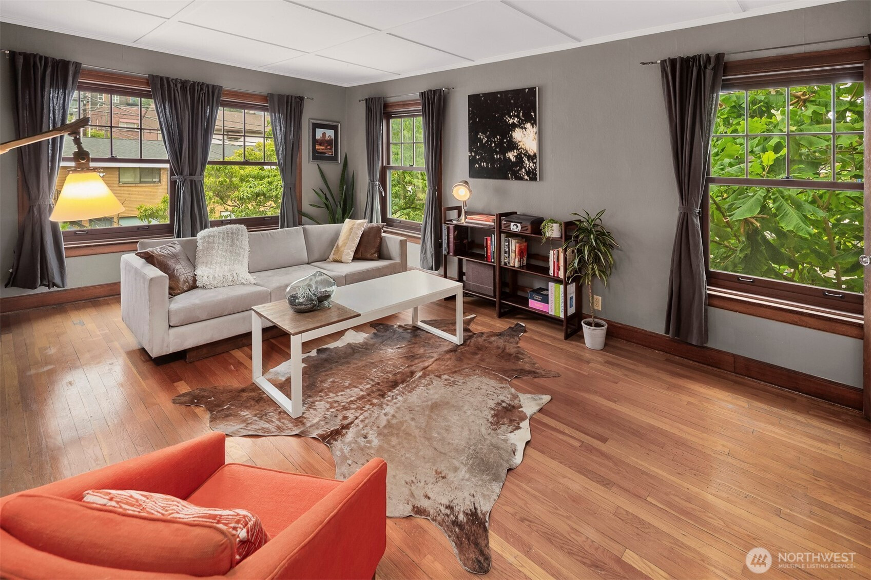 408 Bellevue Ave E, Seattle, WA 98102