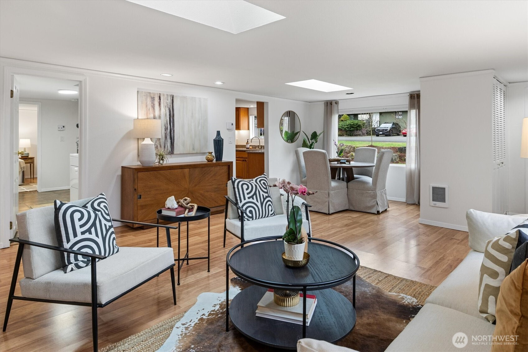 10044 12th Avenue NW, Seattle, WA 98177