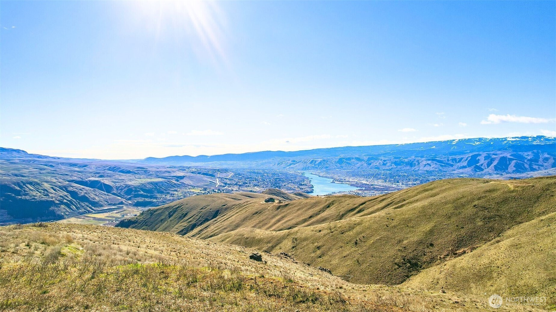 6971 Burch Mountain Road, Wenatchee, WA 98801