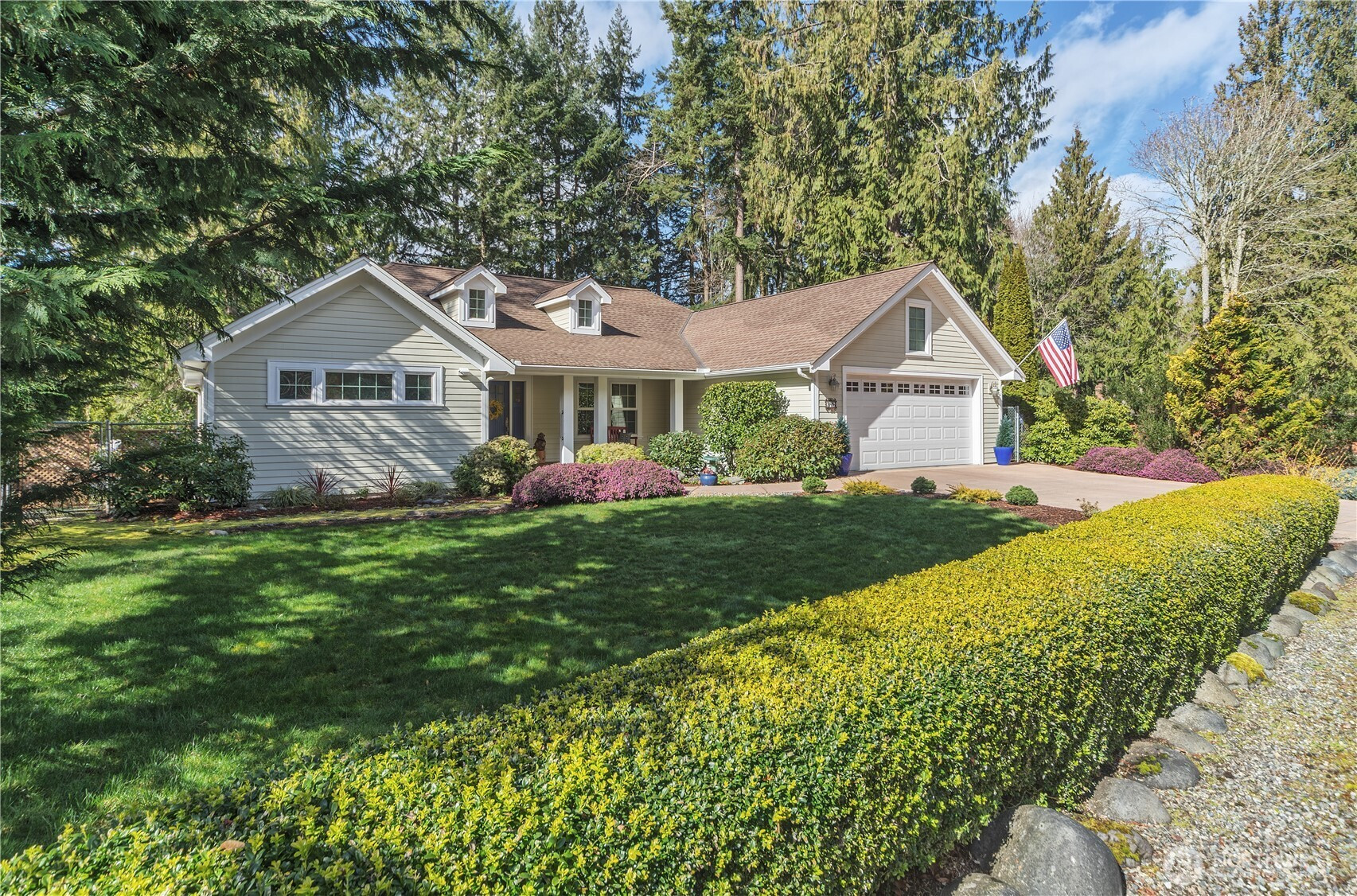 346 Dungeness Meadows, Sequim, WA 98382