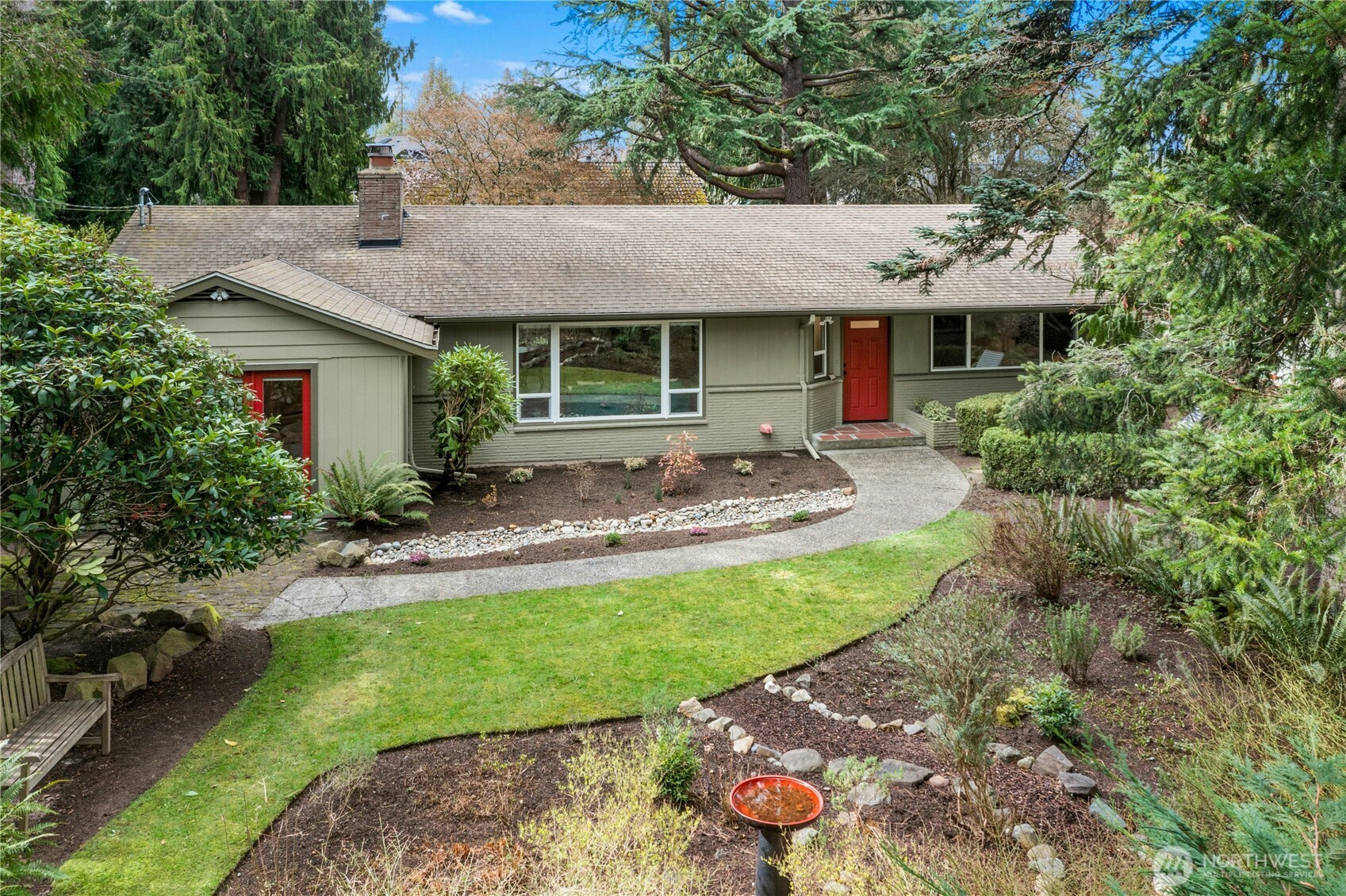 21214 96th Avenue W, Edmonds, WA 98020