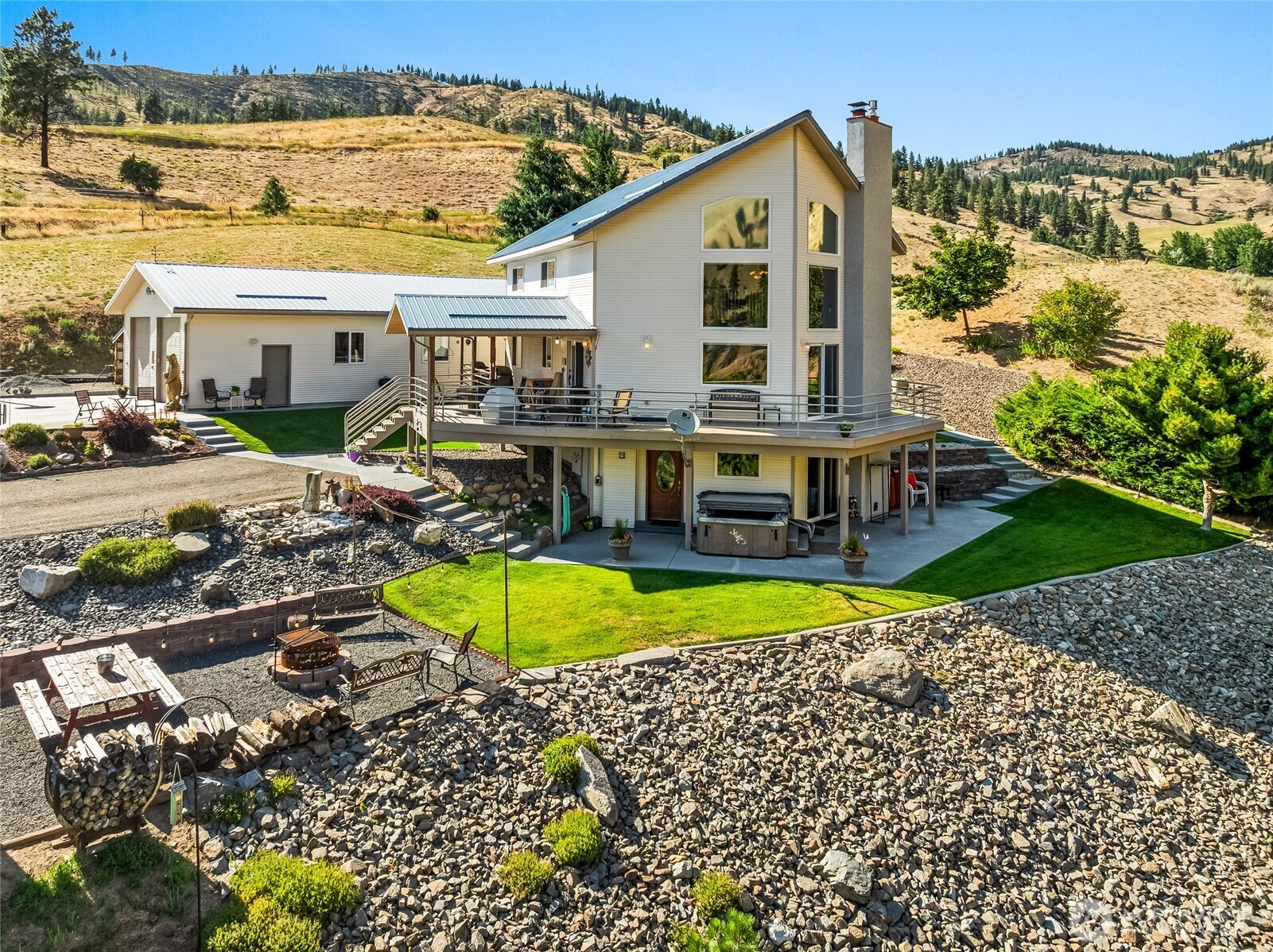 8770 Nahahum Canyon Road, Cashmere, WA 98815