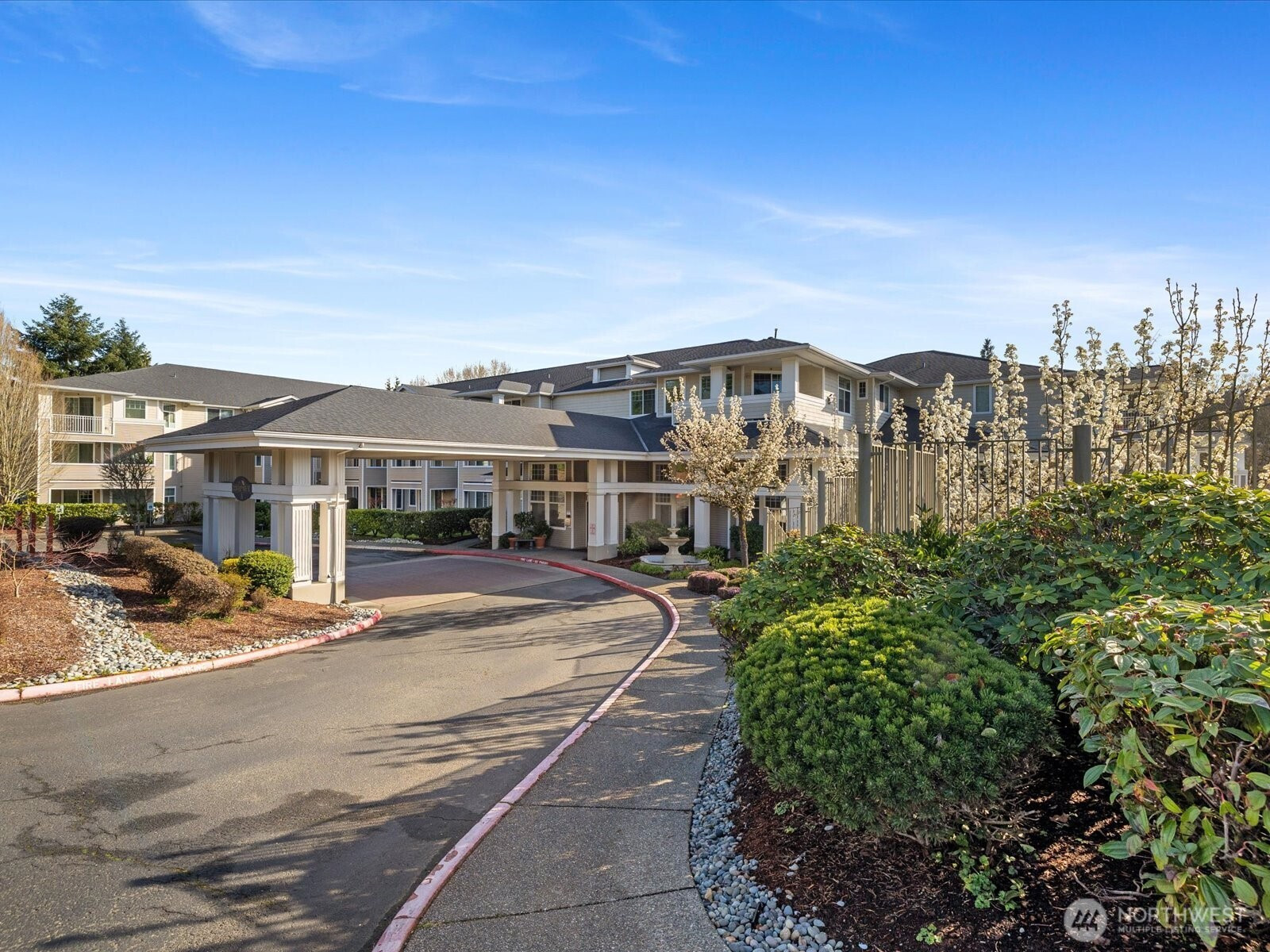 2244 132nd Avenue SE, Bellevue, WA 98005