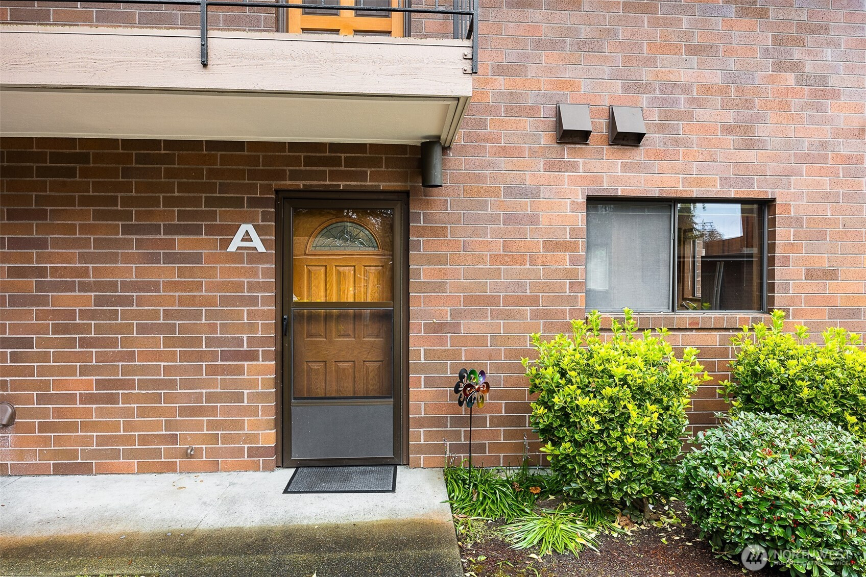 8106 53rd Avenue W, Mukilteo, WA 98275