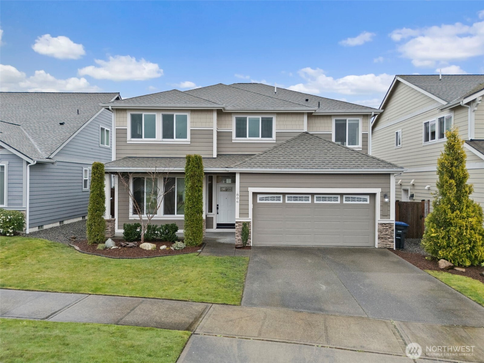 806 Mandee Street SE, Lacey, WA 98513