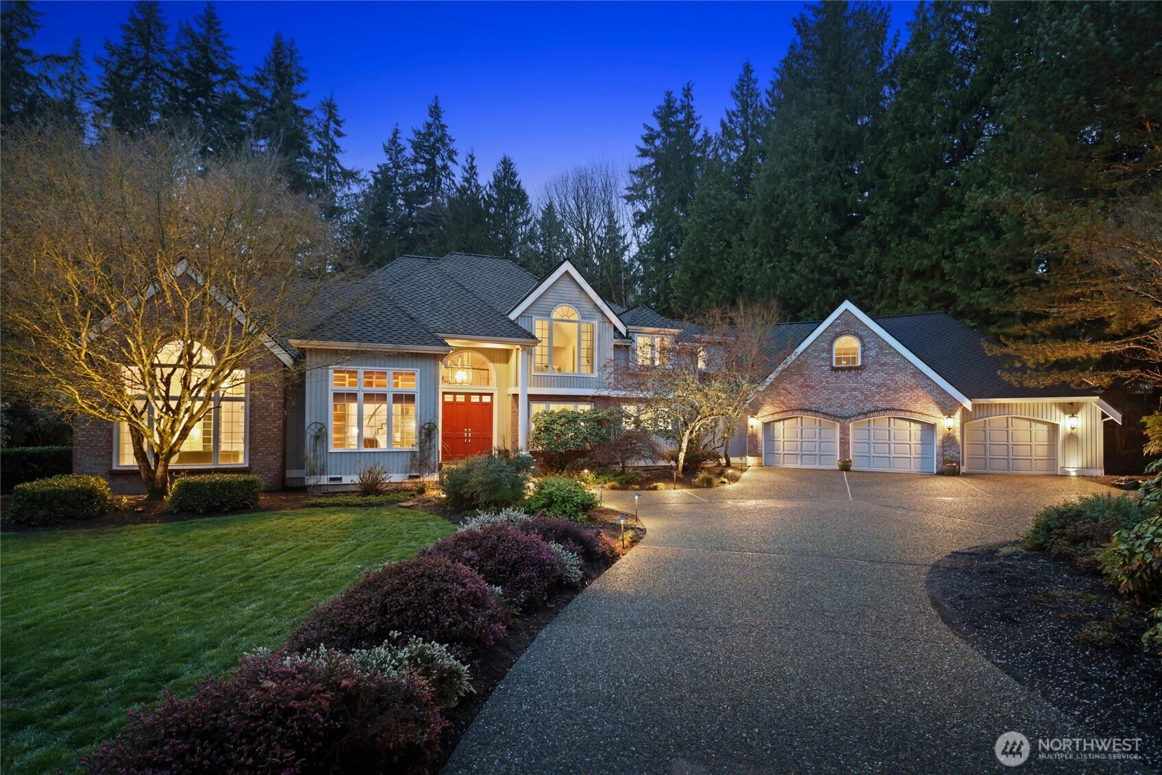 13543 160th Avenue NE, Redmond, WA 98052