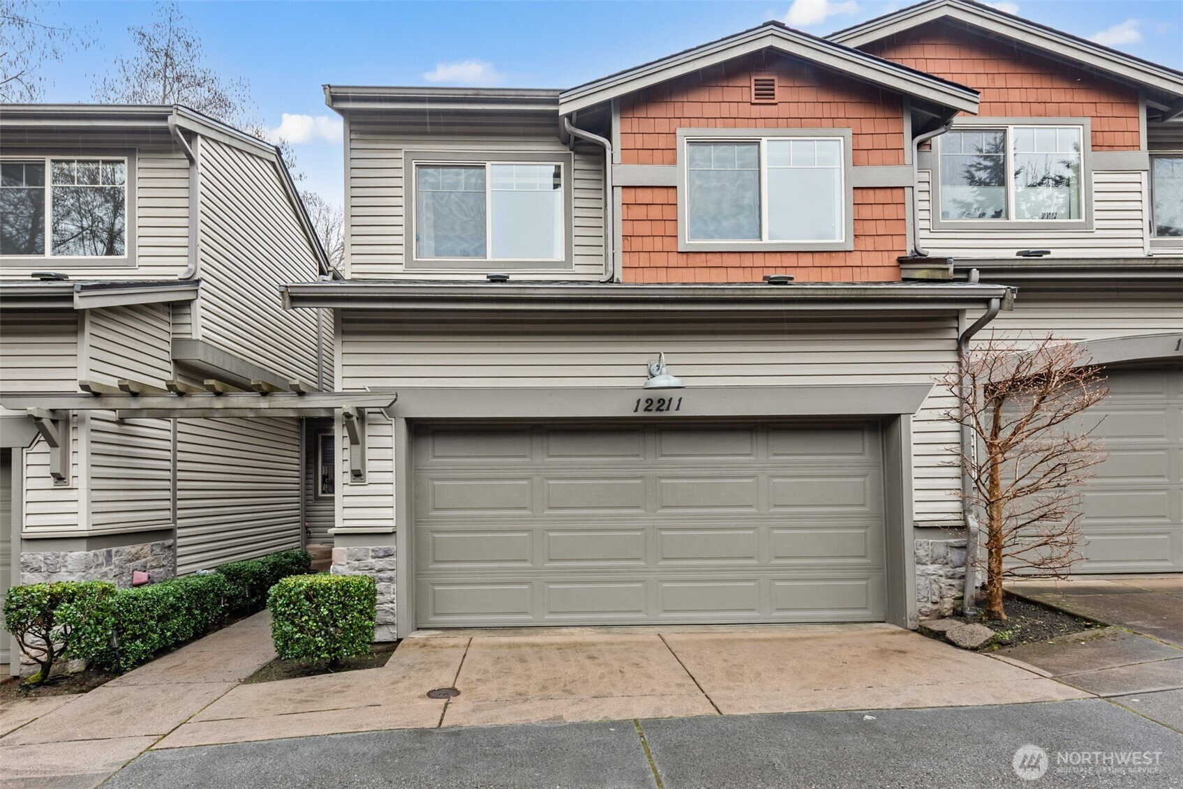 12211 NE 103rd Lane, Kirkland, WA 98033