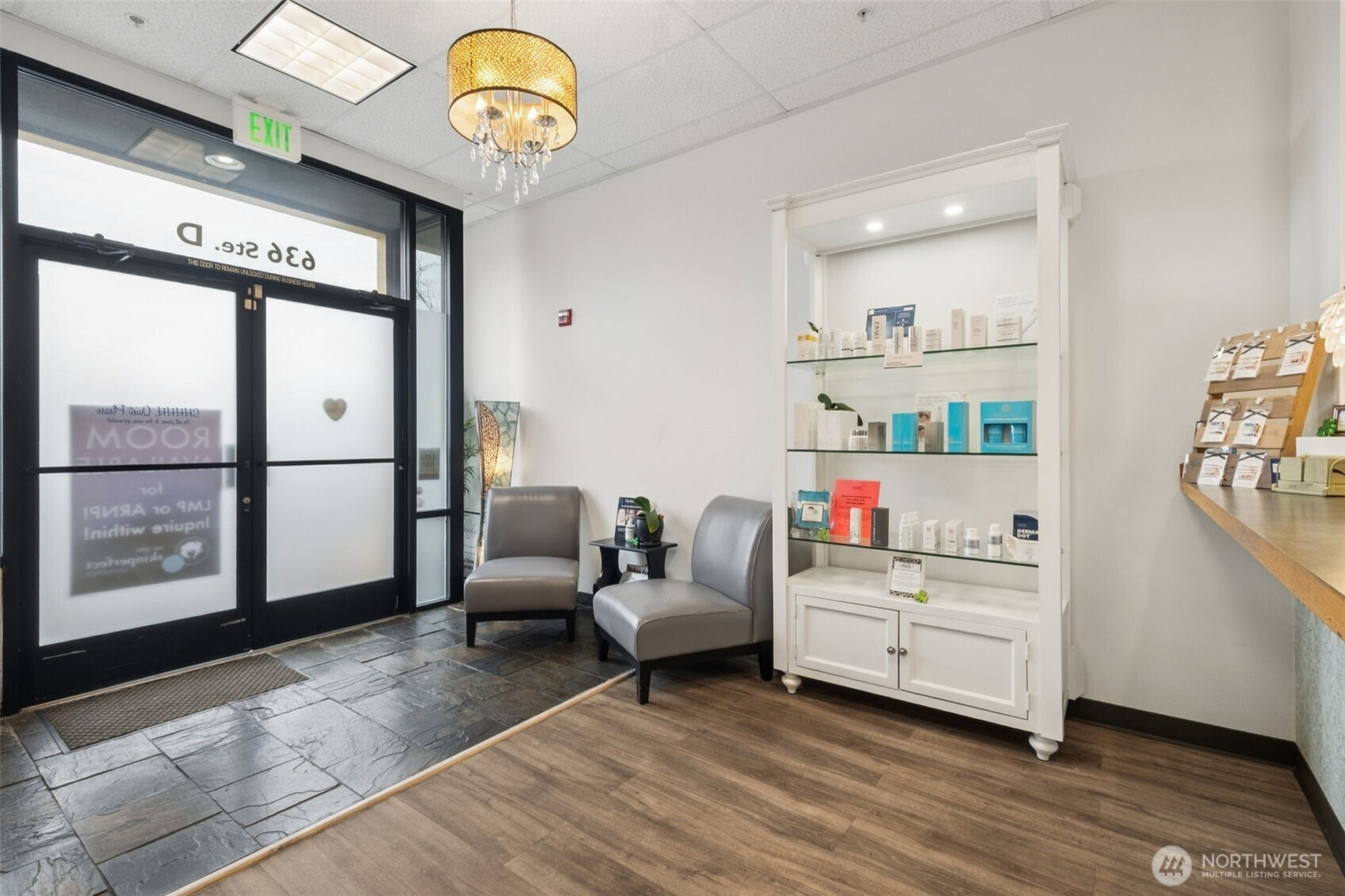 636 SW 152nd Street, Burien, WA 98166