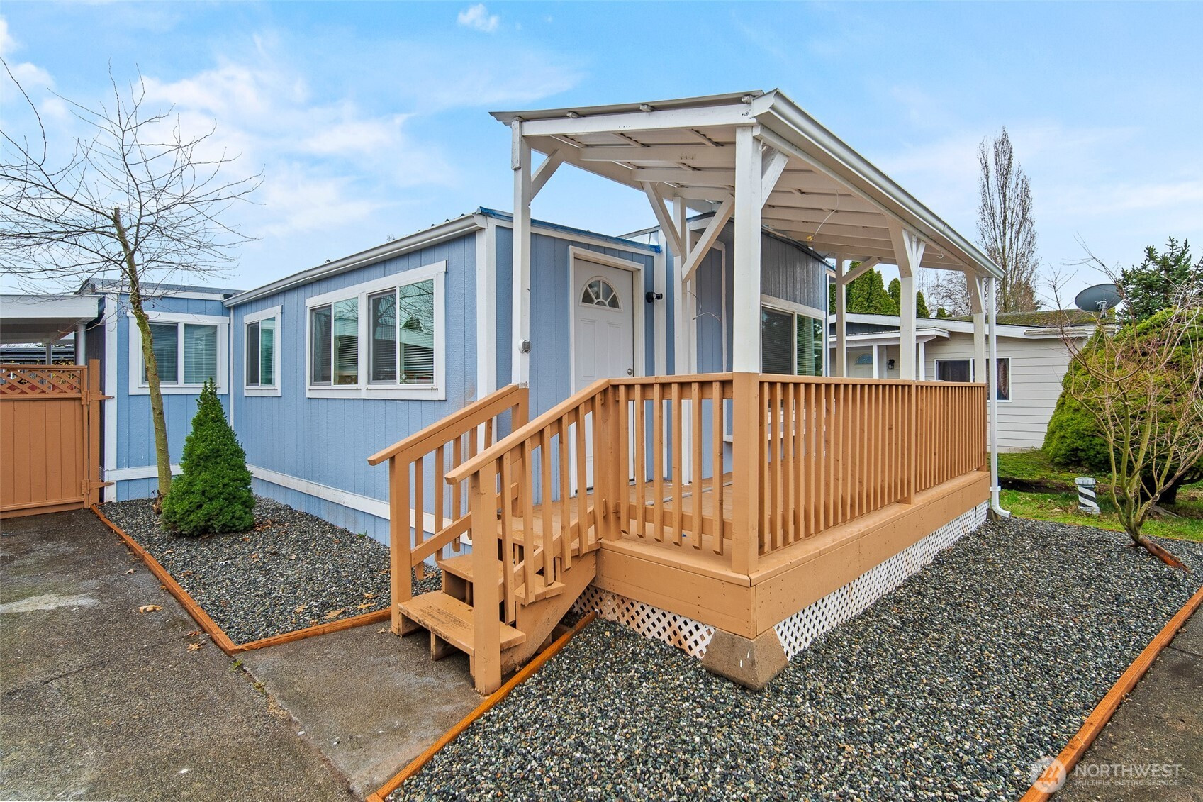 2392 Douglas Road, Ferndale, WA 98248