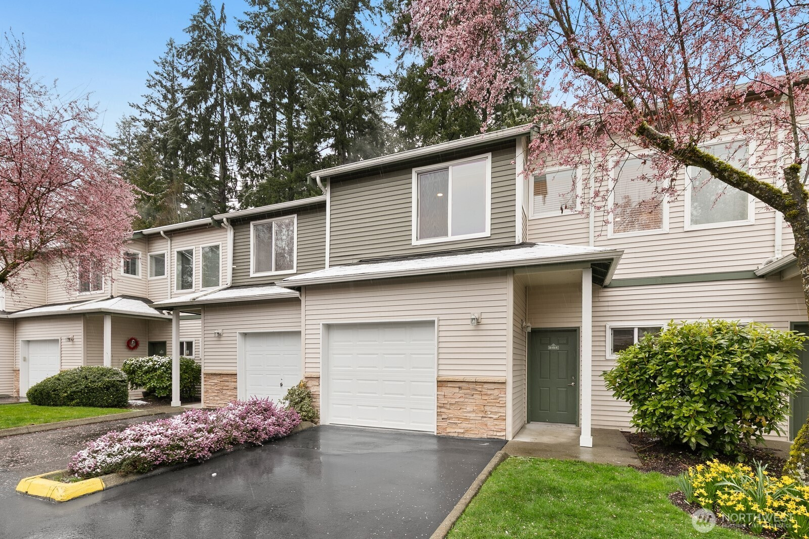 12530 Admiralty Way, Everett, WA 98204