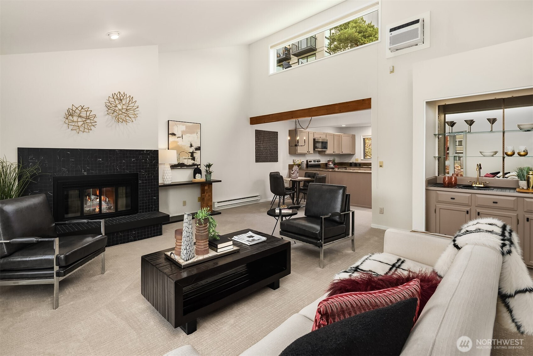 210 Boylston Avenue E, Seattle, WA 98102