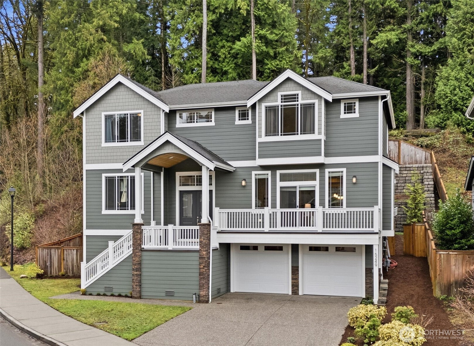 15249 NE Woodland Place, Woodinville, WA 98072