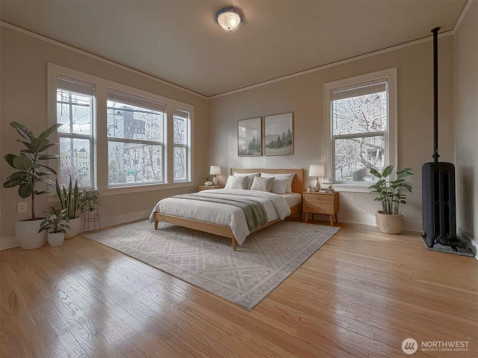 901 NE 43rd Street, Seattle, WA 98105