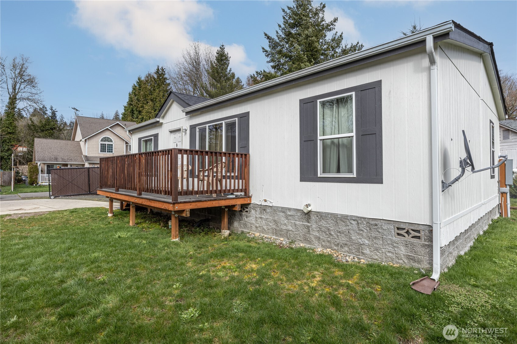 6536 Harlow Drive, Bremerton, WA 98312
