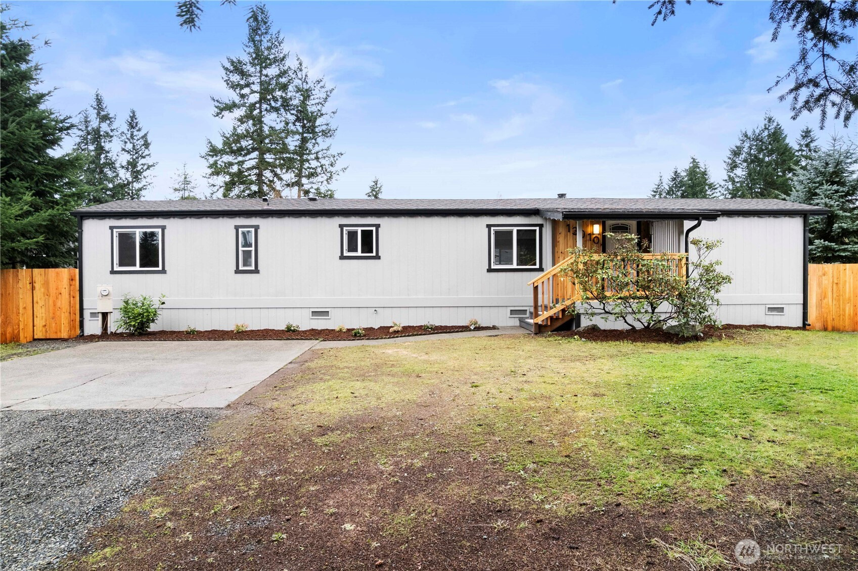 13010 222nd Avenue E, Bonney Lake, WA 98391