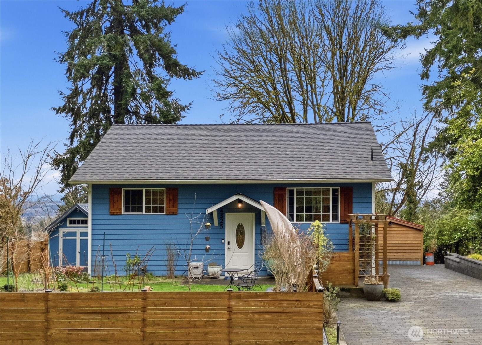 4325 Federal Avenue, Everett, WA 98203