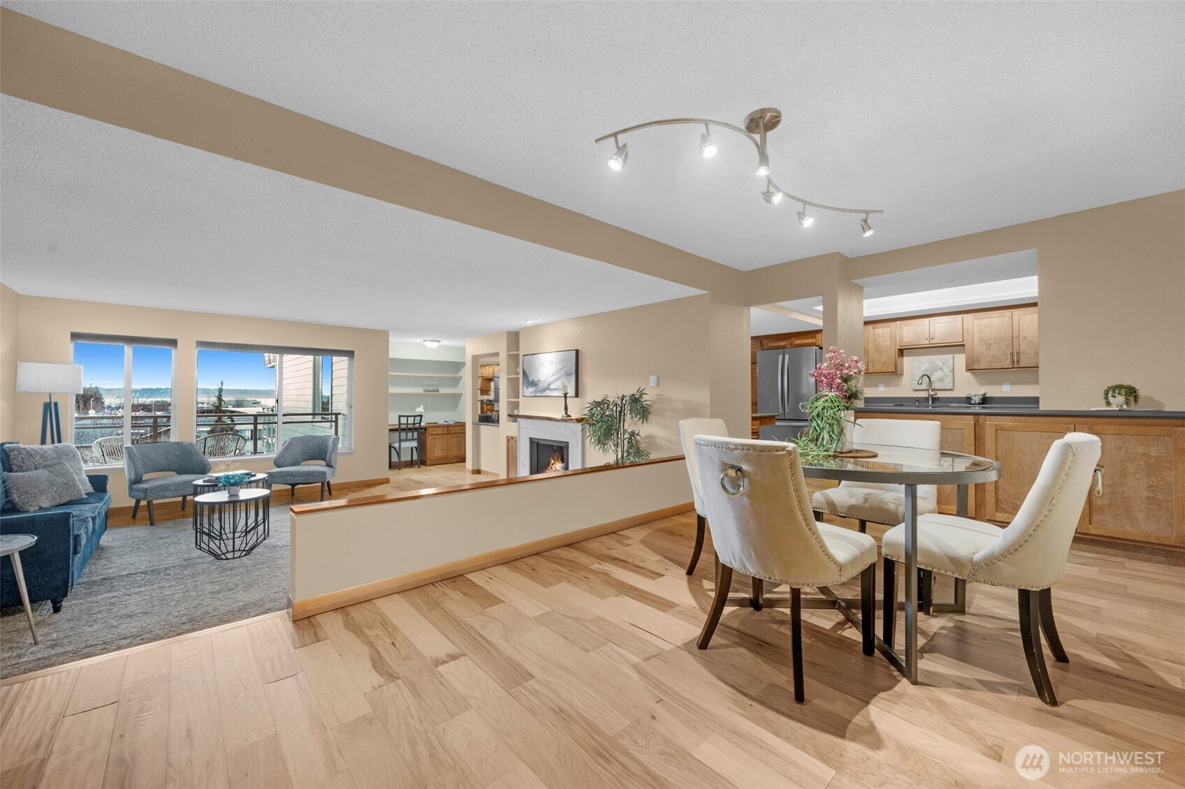 200 James Street, Edmonds, WA 98020