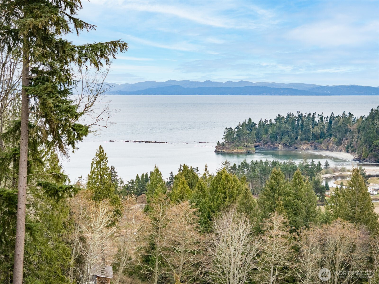 999 Cresent Bay Lane, Port Angeles, WA 98363