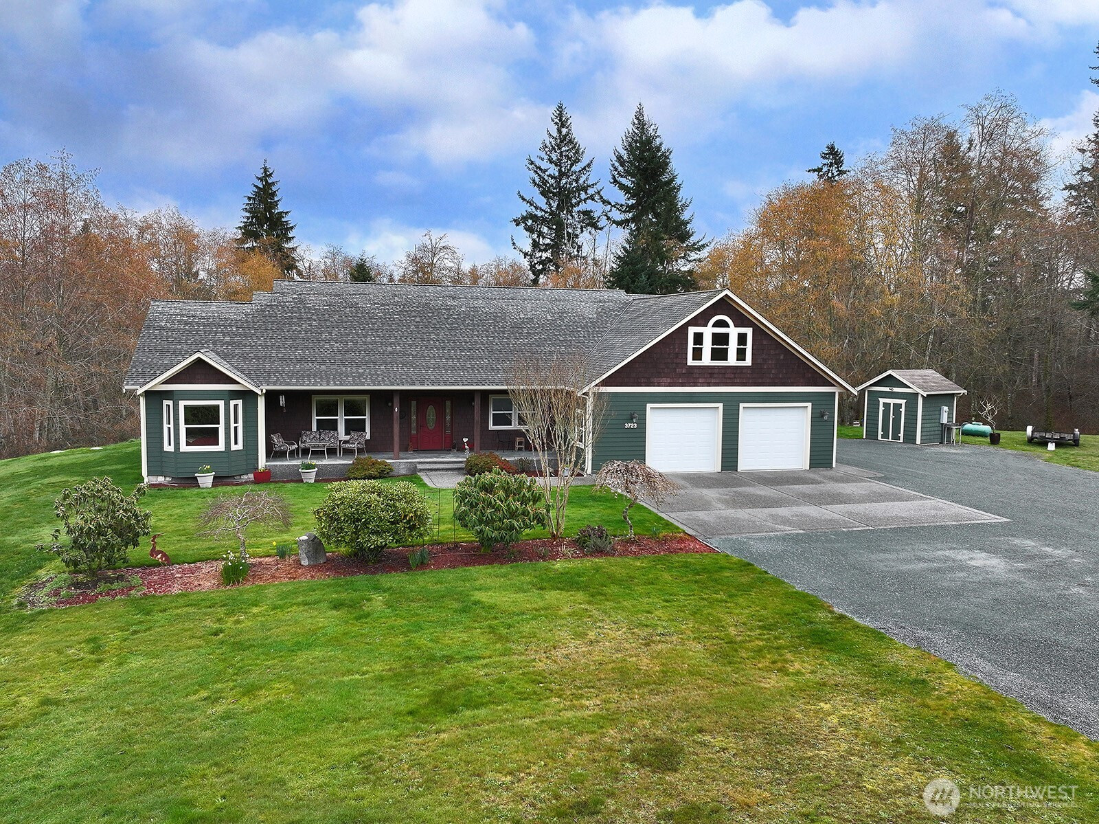3723 Swede Hill Road, Clinton, WA 98236