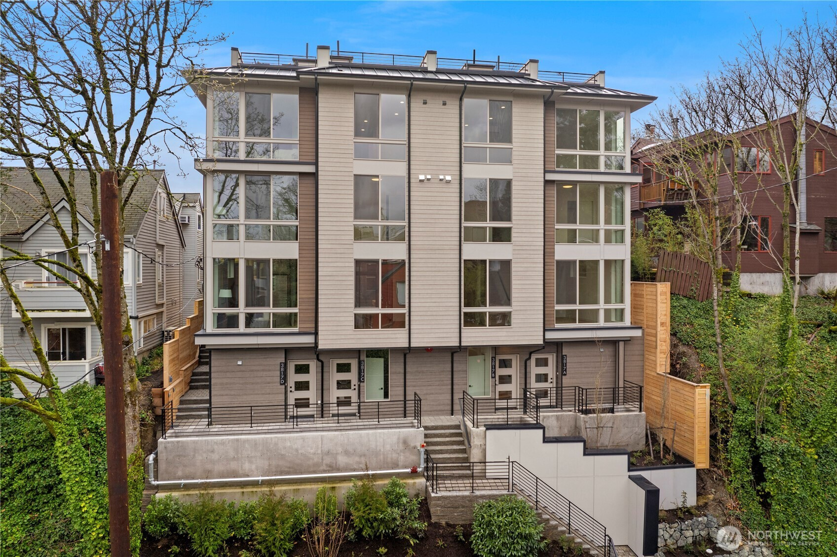 3817 B Fremont Avenue N, Seattle, WA 98103