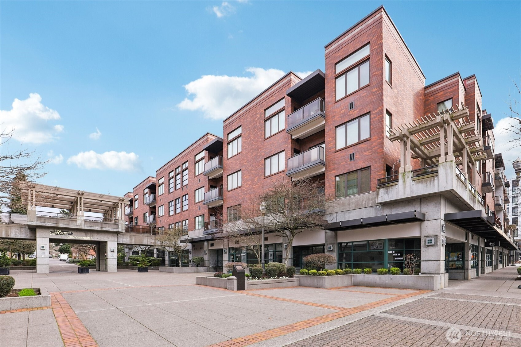 300 W 8th Street, Vancouver, WA 98660