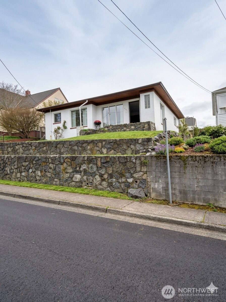 314 Bryan Avenue, Bremerton, WA 98312