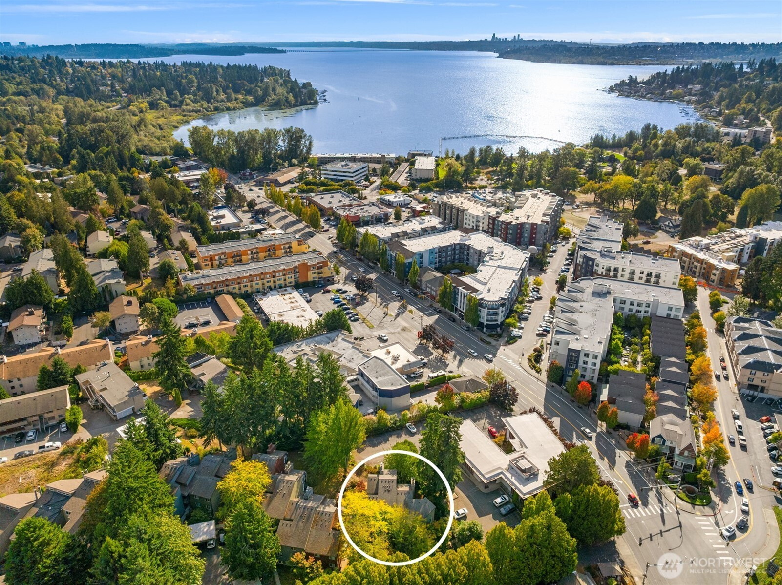 12014 98th Avenue NE, Kirkland, WA 98034