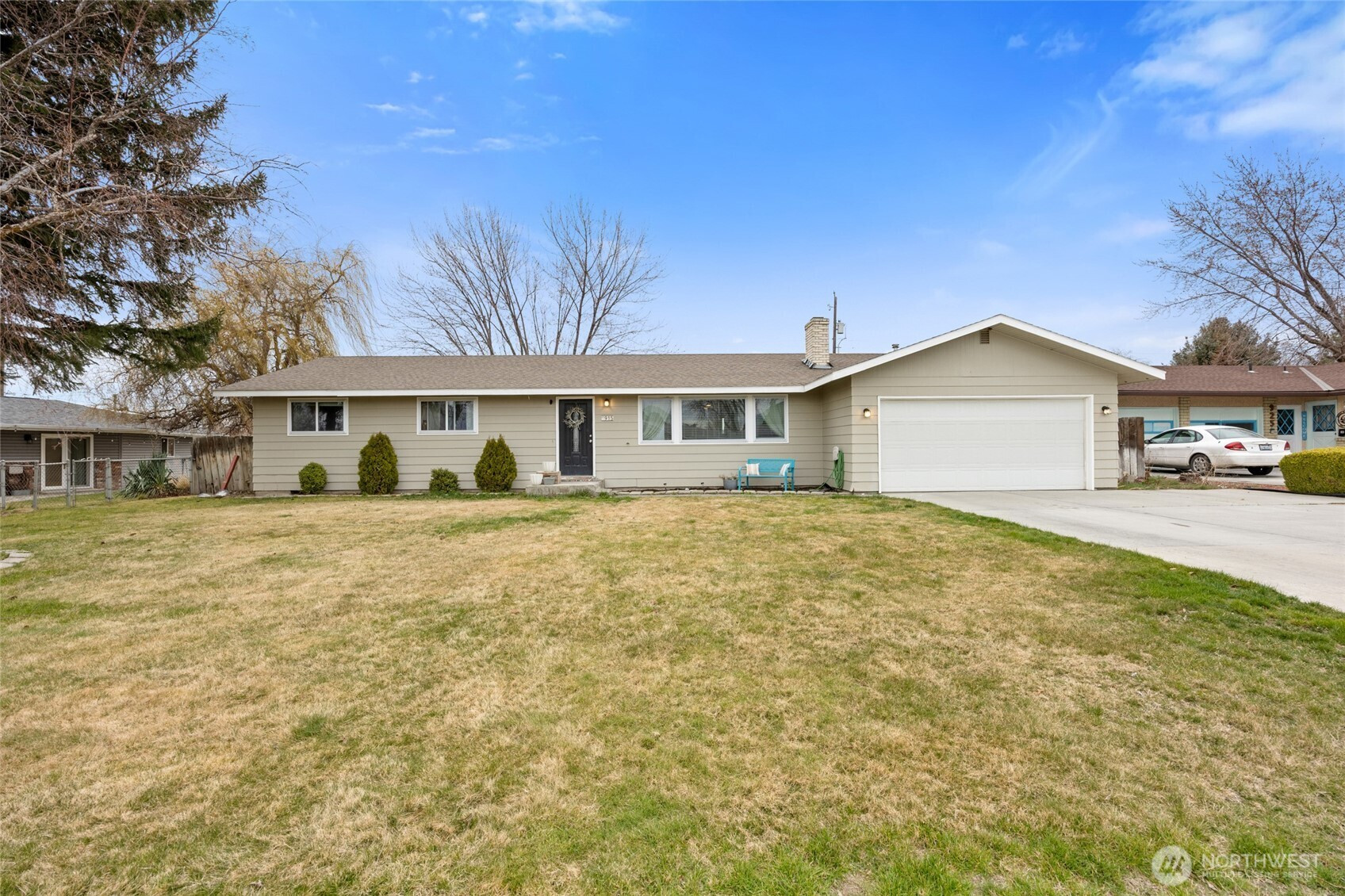 915 E Elsinore Street, Othello, WA 99344