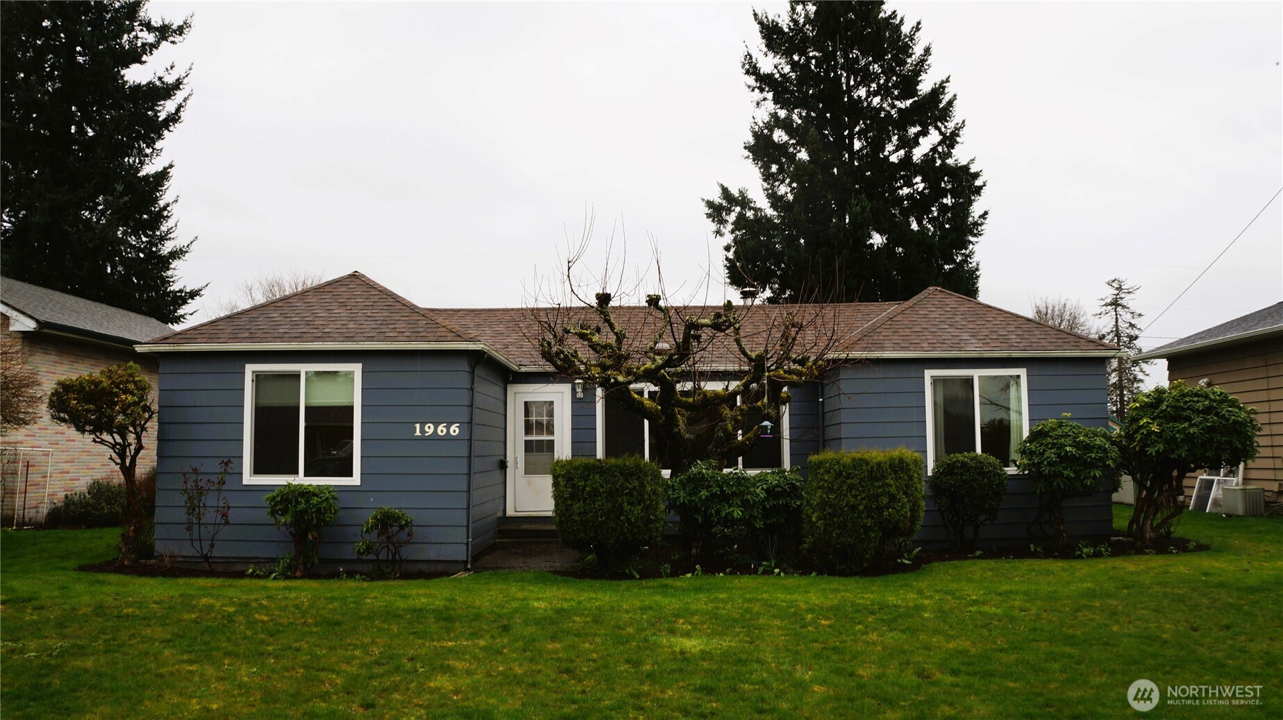 1966 Wilson Ave., Enumclaw, WA 98022