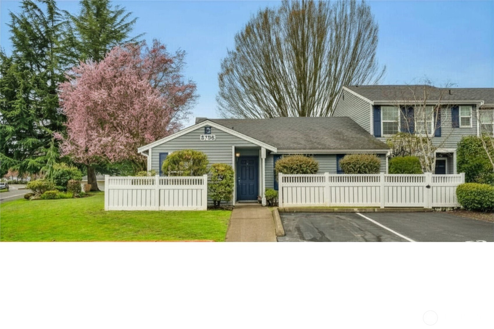 5736 S 238th Court, Kent, WA 98032